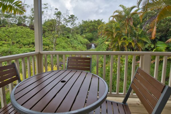 Lanai Rescreening